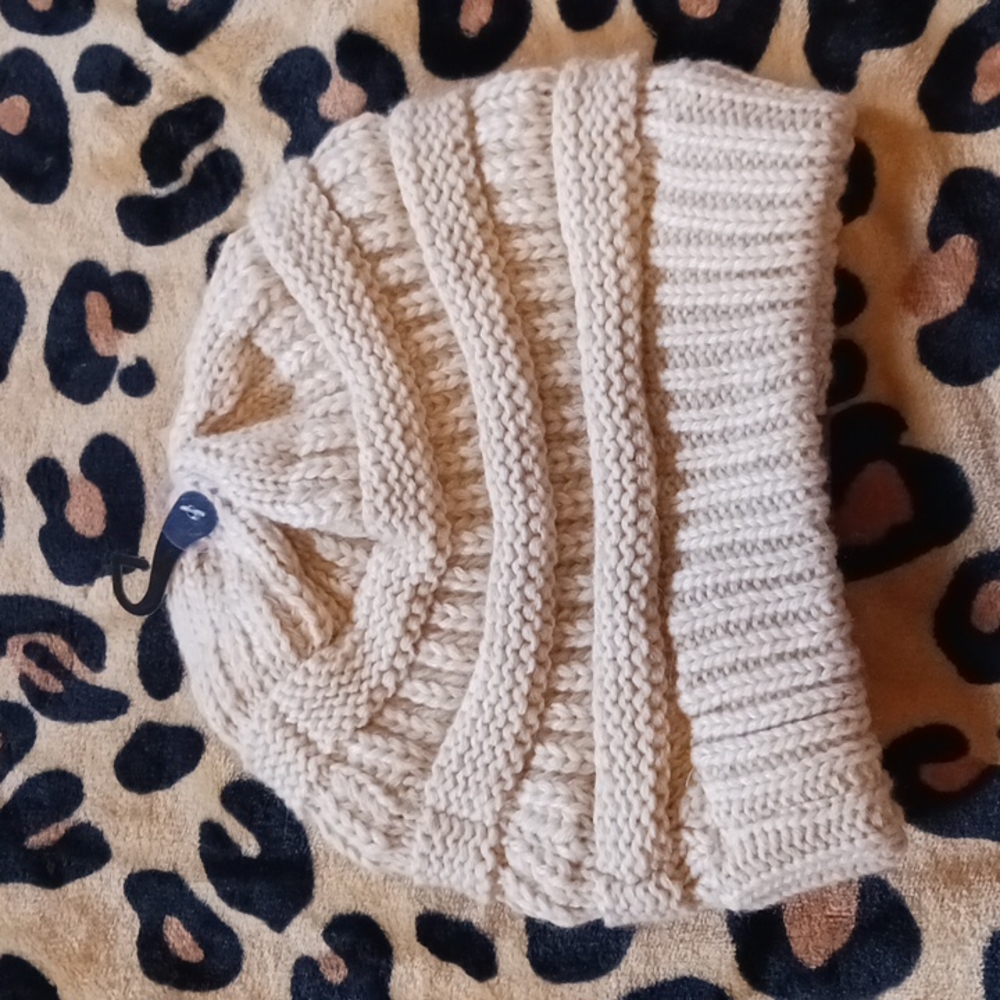 NWT C.c Beanie - Picture 4 of 4